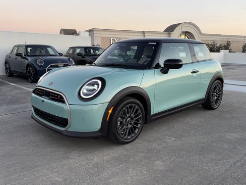 New 2026 MINI Cooper S image 3