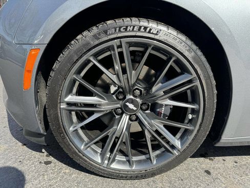 Used 2021 Chevrolet Camaro LT w/ RS Package image 14