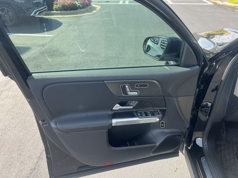 Certified 2024 Mercedes-Benz EQB 300 4MATIC image 14