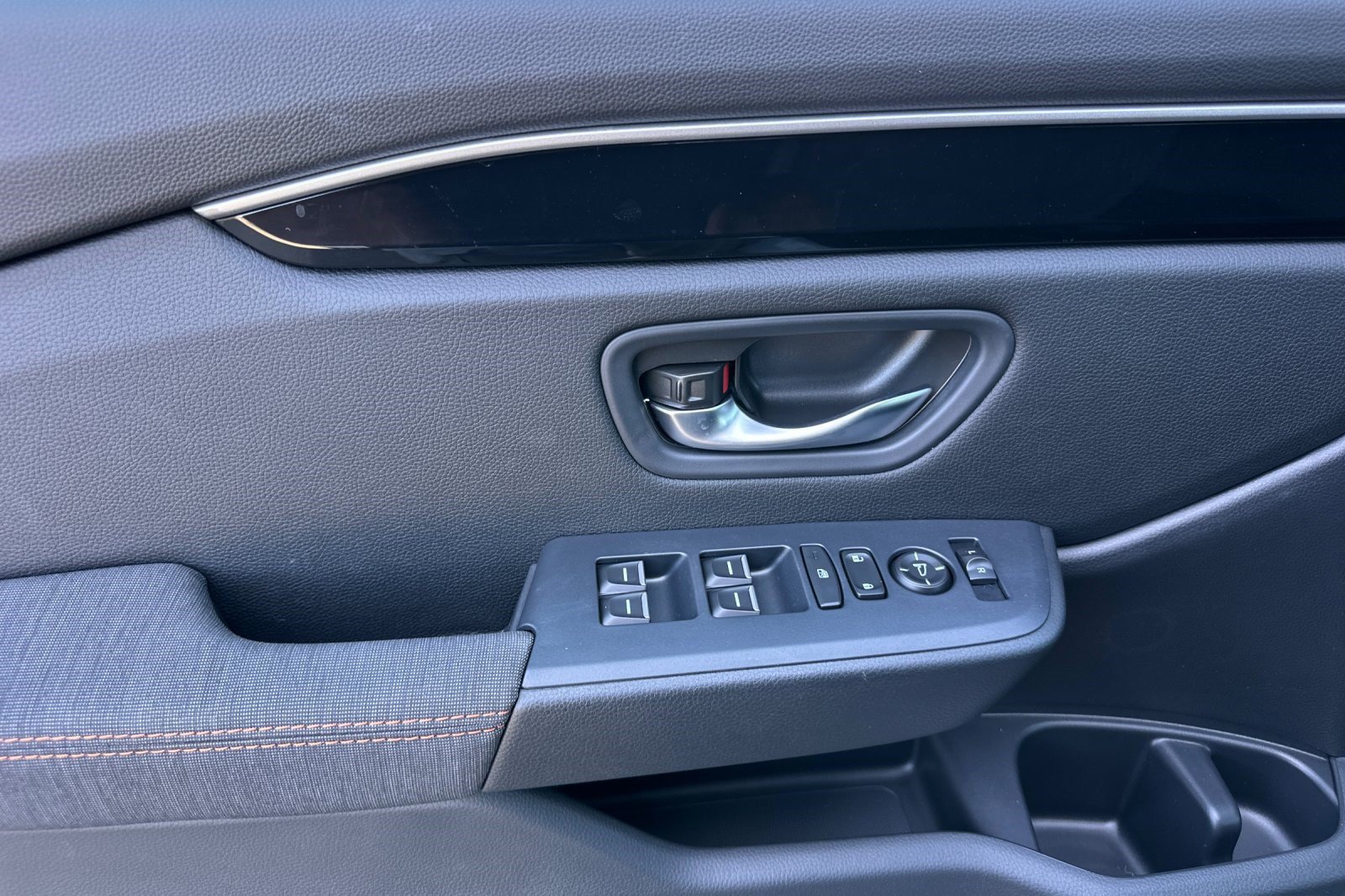 New 2026 Honda Pilot Sport image 33