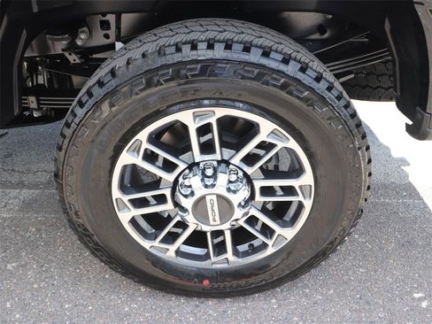 New 2025 Ford F350 Platinum w/ Platinum Plus Package image 20