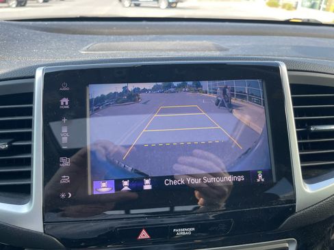 Used 2018 Honda Ridgeline RTL-E image 17