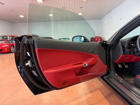 Used 2010 Chevrolet Corvette Z06 w/ Preferred Equipment Group RWD image 18