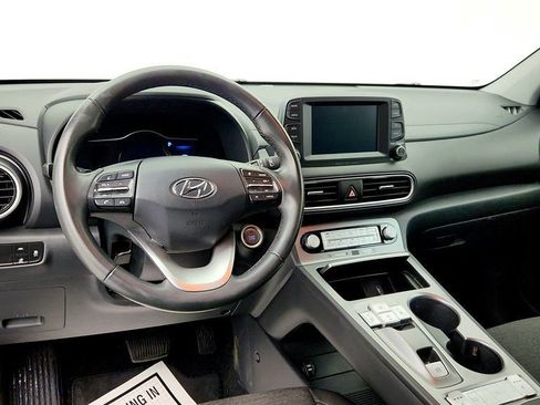 Used 2020 Hyundai Kona SEL image 12