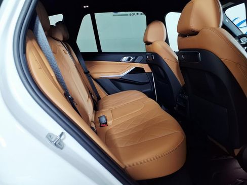 Used 2025 BMW X5 sDrive40i w/ Premium Package RWD image 10