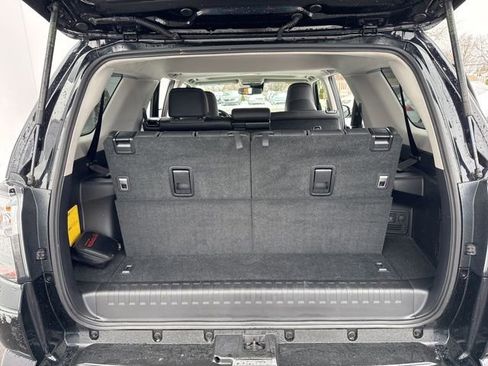 Used 2023 Toyota 4Runner SR5 Premium image 30