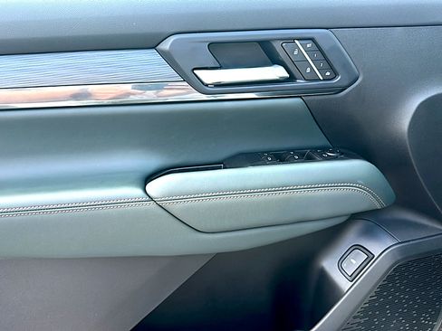 New 2026 GMC Terrain AT4 w/ Convenience Package III AWD/4WD image 14
