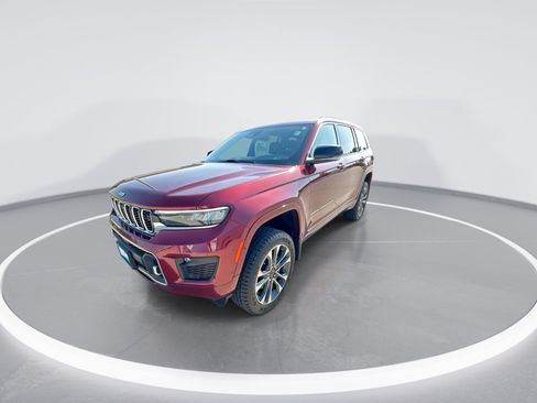 Used 2021 Jeep Grand Cherokee L Overland w/ Advanced Protech Group III AWD/4WD image 4