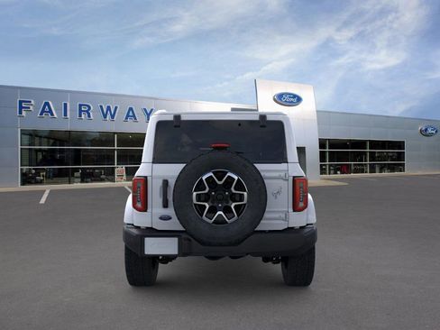 New 2026 Ford Bronco Outer Banks image 35