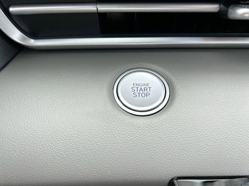 New 2026 Hyundai Elantra Sport FWD image 36