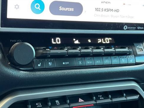 Used 2023 Toyota Tundra Limited w/ TRD Off-Road Package AWD/4WD image 21