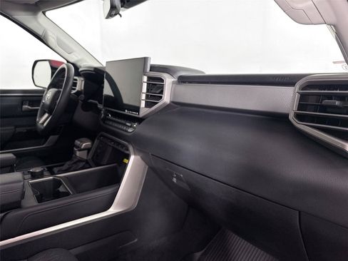 Used 2023 Toyota Tundra Limited AWD/4WD image 41