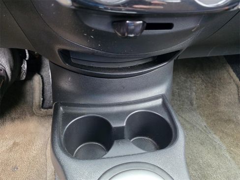 Used 2016 Nissan Versa Note SR image 16