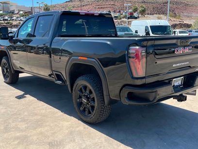 Used 2025 GMC Sierra 2500 AT4