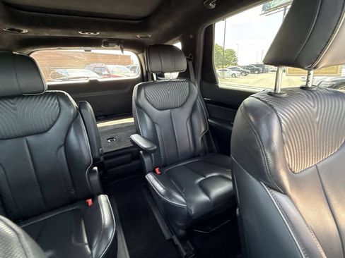 Used 2024 Hyundai Palisade Calligraphy FWD image 14