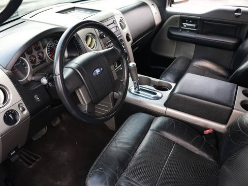 Used 2004 Ford F150 4x4 SuperCrew image 4