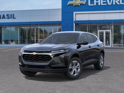 New 2026 Chevrolet Trax LS FWD image 6