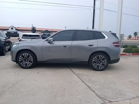 Used 2025 BMW X3 xDrive30i AWD/4WD image 6
