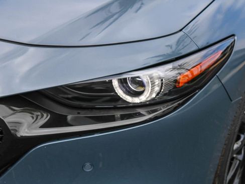 New 2026 MAZDA MAZDA3 Hatchback w/Premium Plus Pkg AWD/4WD image 8