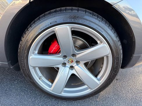 Used 2017 Porsche Macan GTS image 49