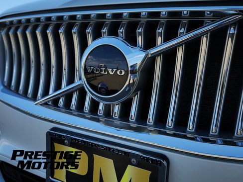 Used 2022 Volvo XC90 T6 Inscription w/ Advanced Package AWD/4WD image 12