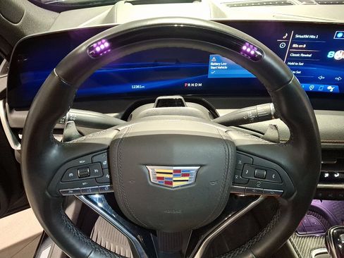 Certified 2025 Cadillac CT5 Premium Luxury w/ Platinum Package AWD/4WD image 14