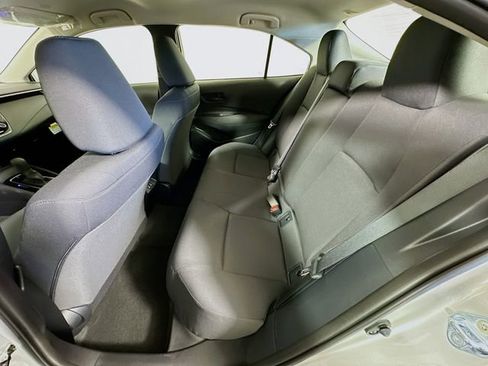 Certified 2025 Toyota Corolla LE image 22