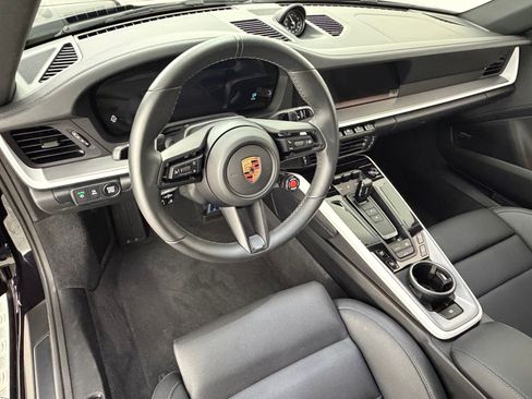 Certified 2026 Porsche 911 Carrera RWD image 4