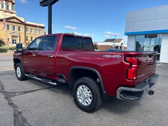 Used 2024 Chevrolet Silverado 3500 LTZ w/ LTZ Plus Package AWD/4WD image 3