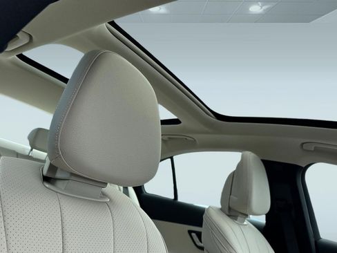 New 2026 Mercedes-Benz E 450 4MATIC Sedan image 15