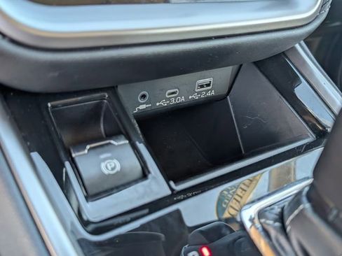 Used 2025 Subaru Legacy Premium image 30