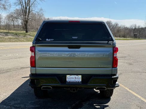 Certified 2020 Chevrolet Silverado 1500 Custom Trail Boss w/ Custom Convenience Package image 4