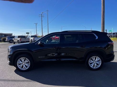 Used 2024 GMC Acadia Elevation image 11