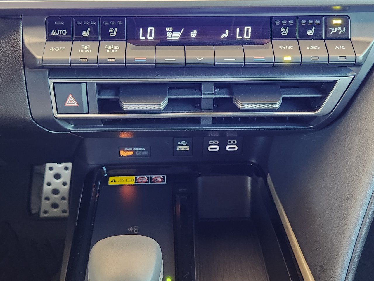 Used 2025 Toyota Camry XSE w/ Premium Plus Package FWD image 18
