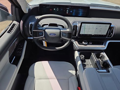 New 2026 Ford Expedition Max Platinum AWD/4WD image 10