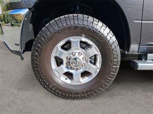 Used 2018 RAM 2500 Big Horn image 14