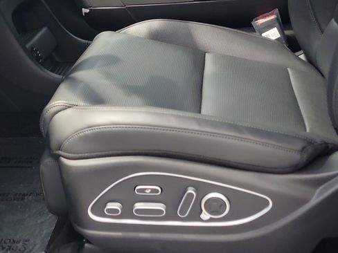 New 2026 Hyundai Palisade Calligraphy FWD image 16