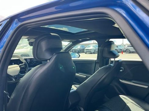 Certified 2025 Kia K4 EX w/ GT-Line Sunroof Package FWD image 9