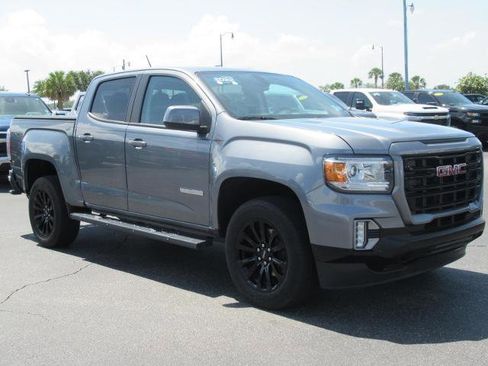 Certified 2022 GMC Canyon Elevation w/ Trailering Package RWD image 3