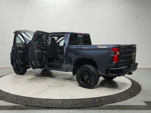 Used 2022 Chevrolet Silverado 1500 LT Trail Boss w/ Convenience Package II AWD/4WD image 13