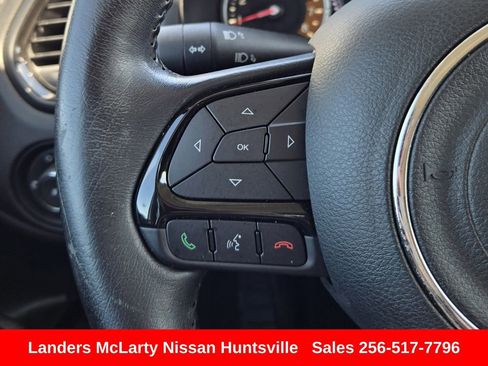Used 2020 Jeep Renegade Altitude image 23