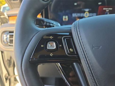 New 2026 Lincoln Aviator Black Label w/ Black Label Special Edition image 24