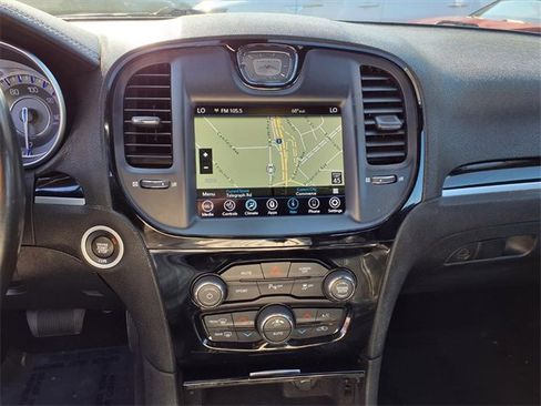 Used 2022 Chrysler 300 S image 19