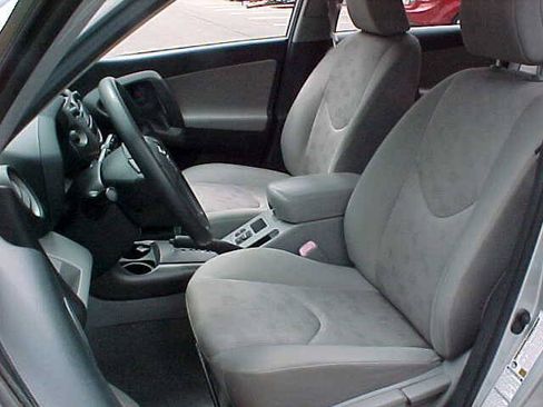Used 2009 Toyota RAV4 4WD image 14
