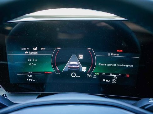 Used 2025 Audi Q6 e-tron Premium Plus w/ Premium Plus image 24