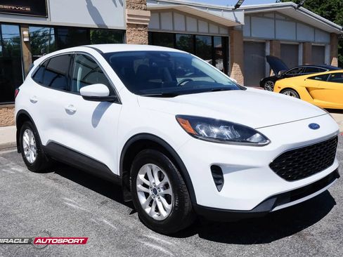 Used 2021 Ford Escape SE AWD/4WD image 9