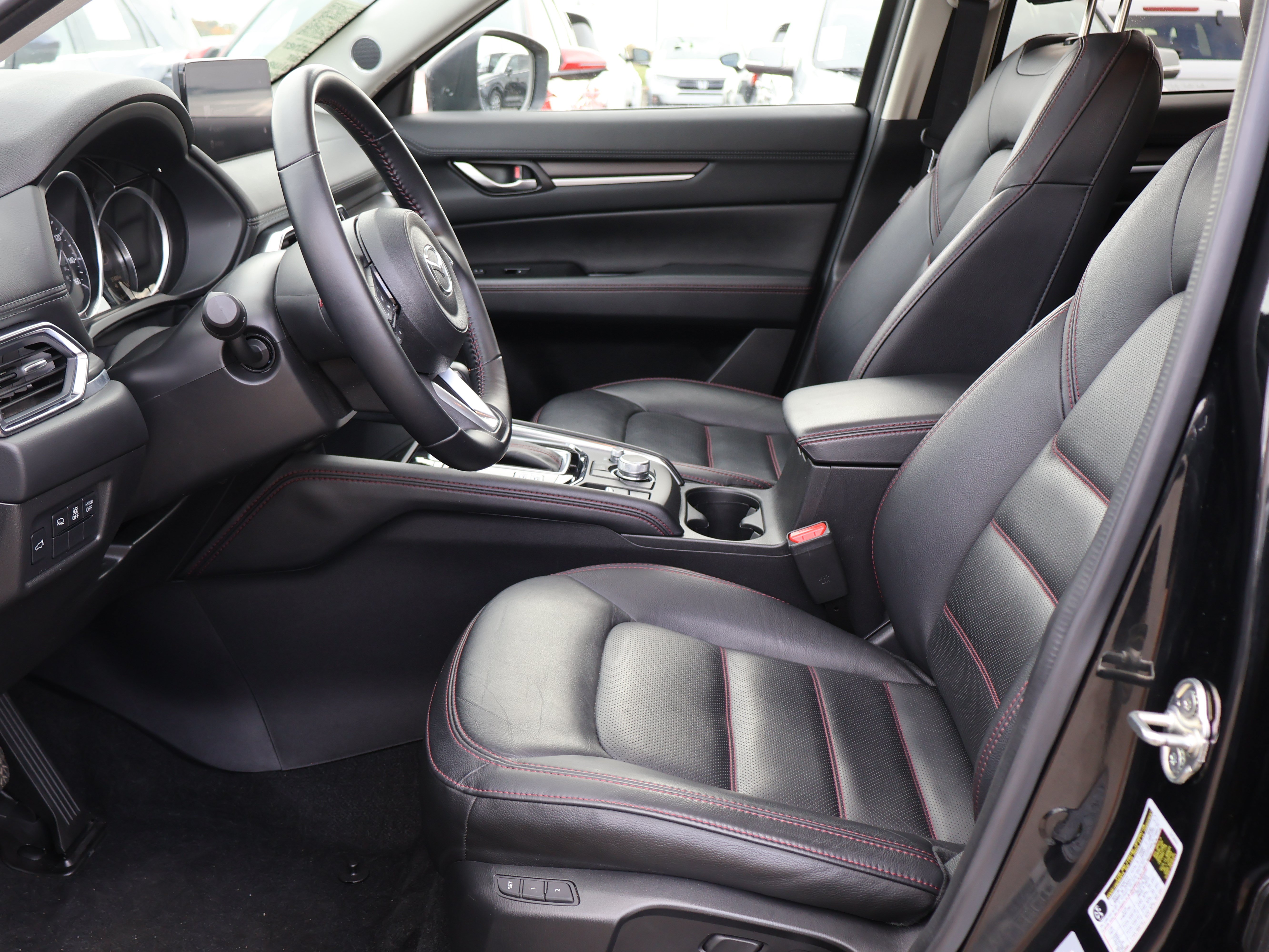 Used 2025 MAZDA CX-5 Carbon Edition AWD/4WD image 27
