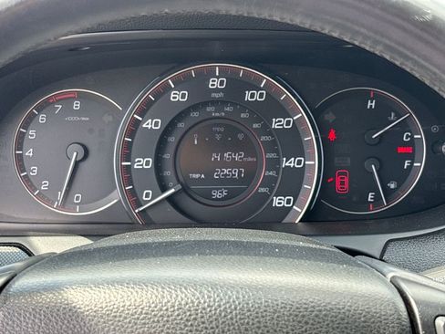 Used 2015 Honda Accord Sport image 21