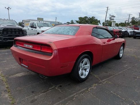Used 2012 Dodge Challenger SXT w/ Sound Group RWD image 4