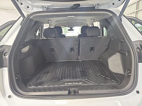 Certified 2024 Chevrolet Equinox LT FWD image 15